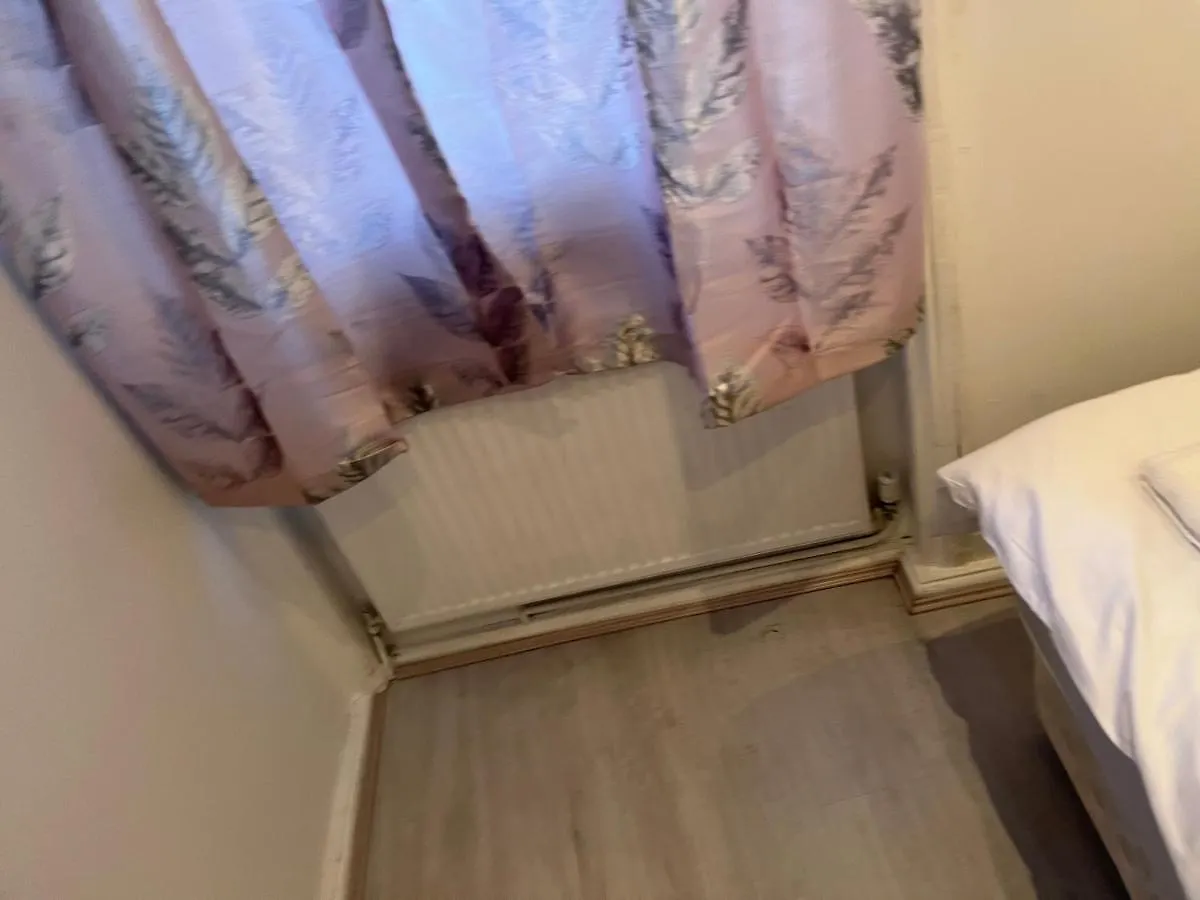 Y2 Guest House Londres 0*,  Reino Unido
