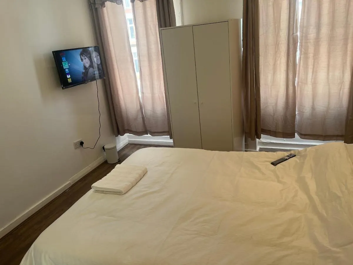 Alojamento de Acomodação e Pequeno-almoço Y2 Guest House Londres