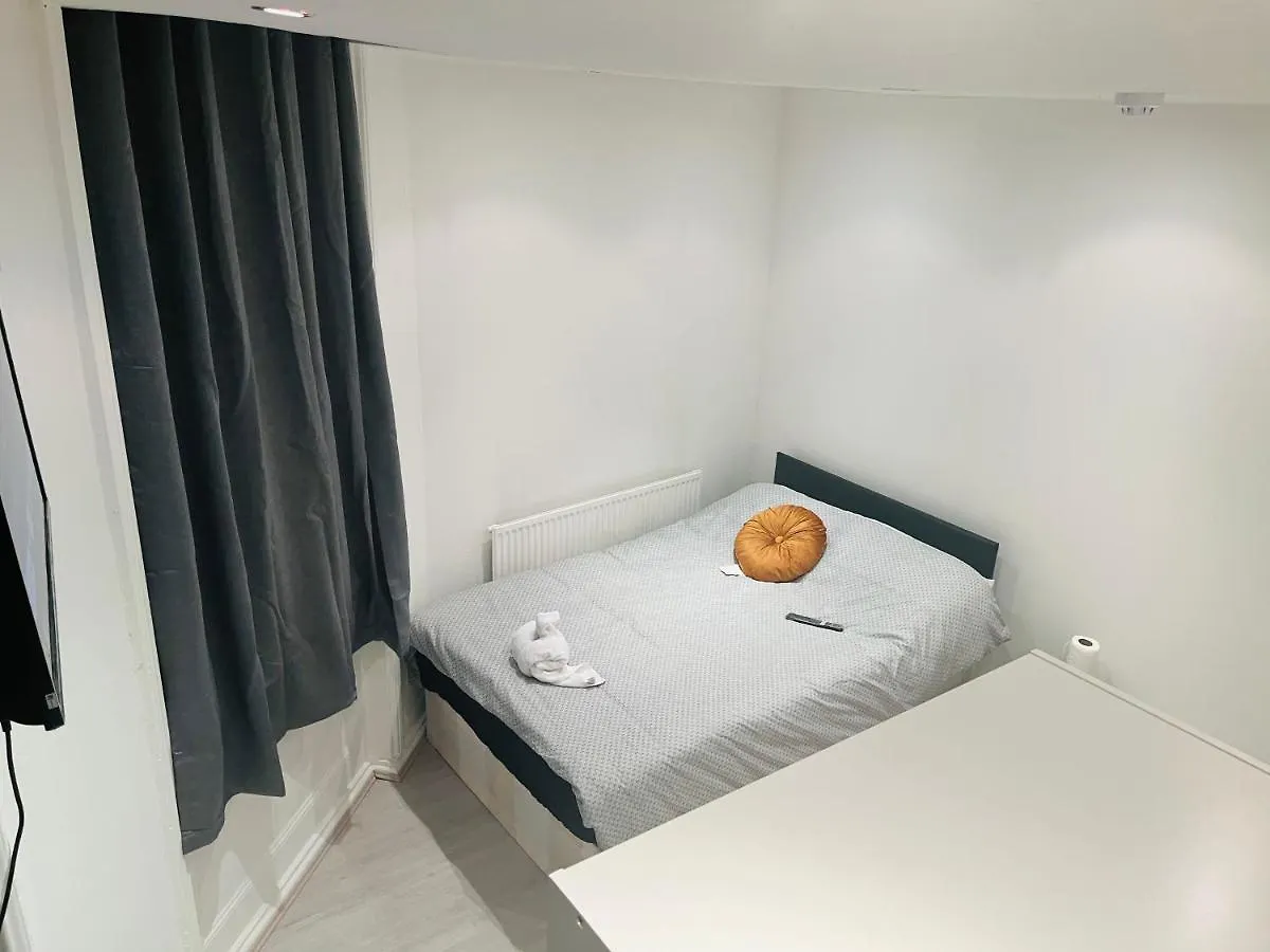 Alojamento de Acomodação e Pequeno-almoço Y2 Guest House Londres